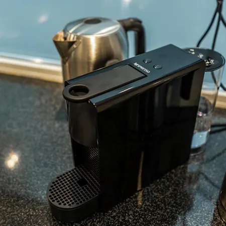 Old Town In The Heart Of With Garden 图恩