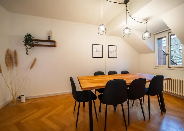 Old Town In The Heart Of With Garden *