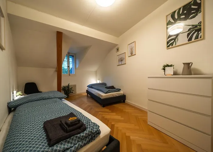 Old Town In The Heart Of With Garden Lejlighed Thun