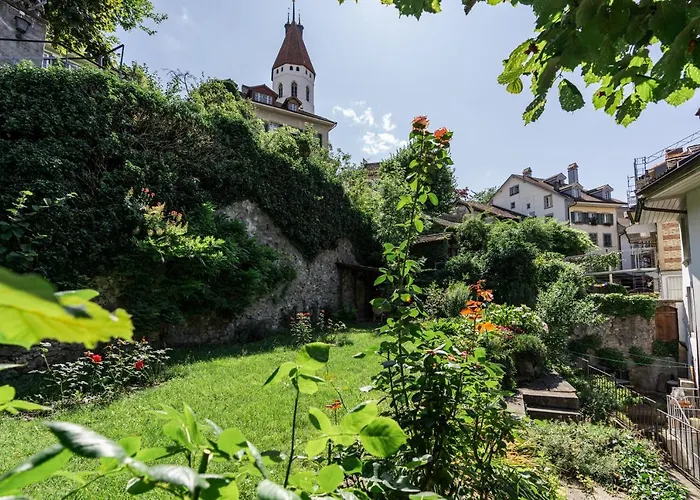 Old Town In The Heart Of With Garden Thun